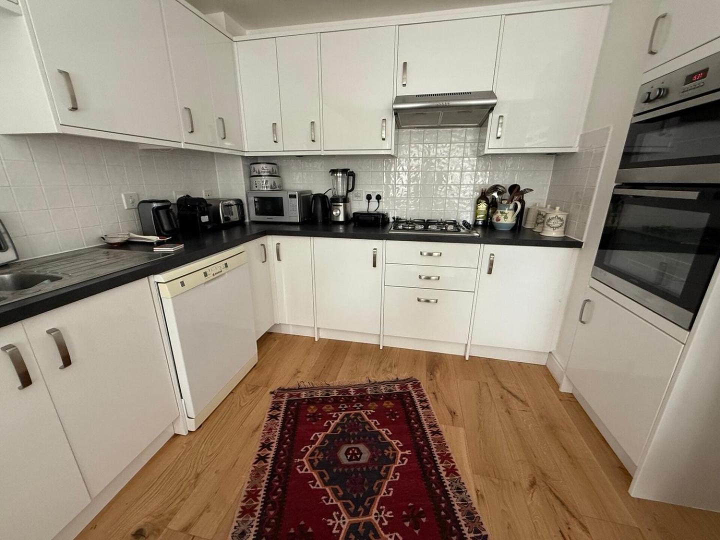 Case de vacanță Summertown - 3bd Gated With Garden *